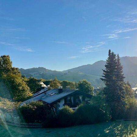 Wunderschoene Wohnung Mit Balkon Und Blick Auf Die Alpen Оберштауфен Экстерьер фото