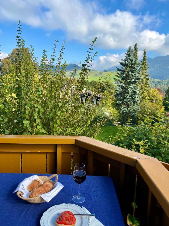 Wunderschoene Wohnung Mit Balkon Und Blick Auf Die Alpen Оберштауфен Экстерьер фото